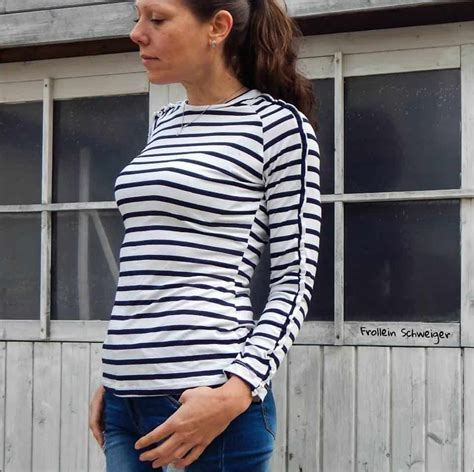Die ärmelsäume können alternative mit paspelband versäubert werden (wird in der anleitung ebenfalls beschrieben). Schnittmuster Rüschenshirt Damen - inkl. Nähanleitung ...