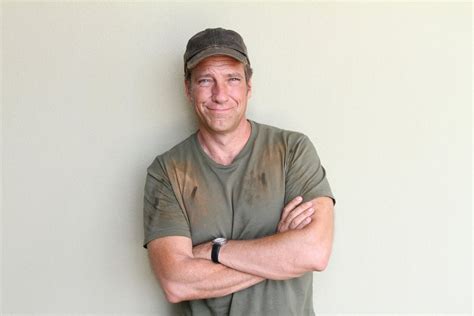 Mike Rowe Star Of Discoverys Dirty Jobs In Mobile For Go Build