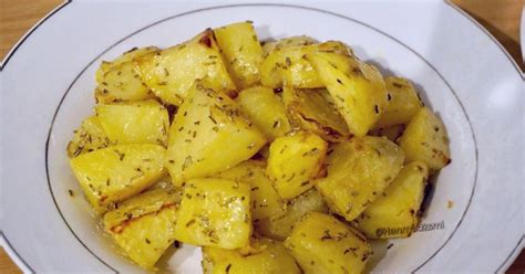 Resep ayam oven ini merupakan olahan yang sangat terkenal hampir di seluruh wilayah di indonesia. Resep Ayam Panggang Tanpa Santan - Stasiun Purwosari x