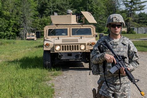 Maine National Guards 488th Military Police Company Takes Training