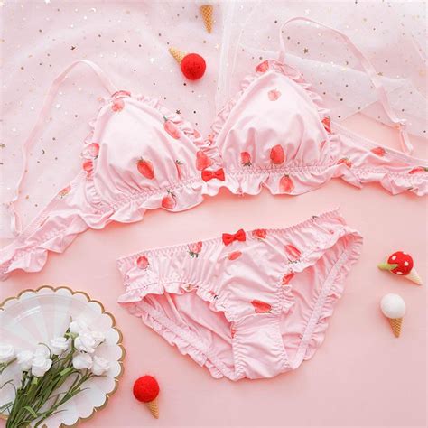 cute strawberry bra underwear set se20156 sanrense lingerie look pretty lingerie harajuku