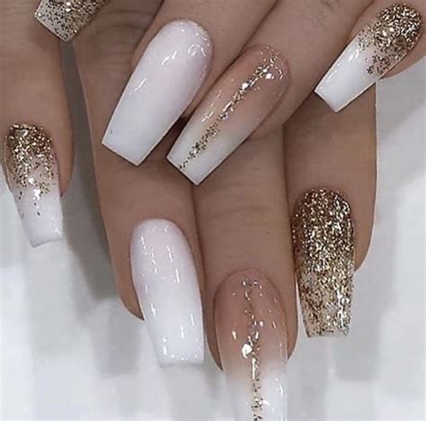 Fingernails Painted Glue On Nails Fake Nails Diy Nails Winter Nails