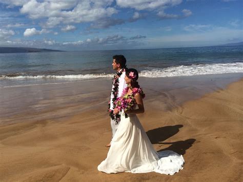 Private Maui Wedding Maui Beach Weddings From Ahw