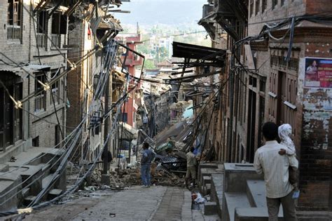 The largest earthquake in los angeles: AirTalk | Los Angeles' likelihood of surviving a Nepal ...