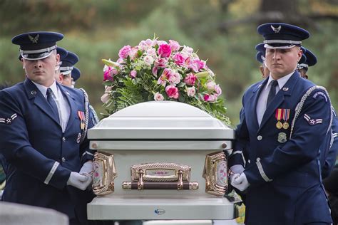 Maureen O Hara Buried At Arlington National Cemetery Article The