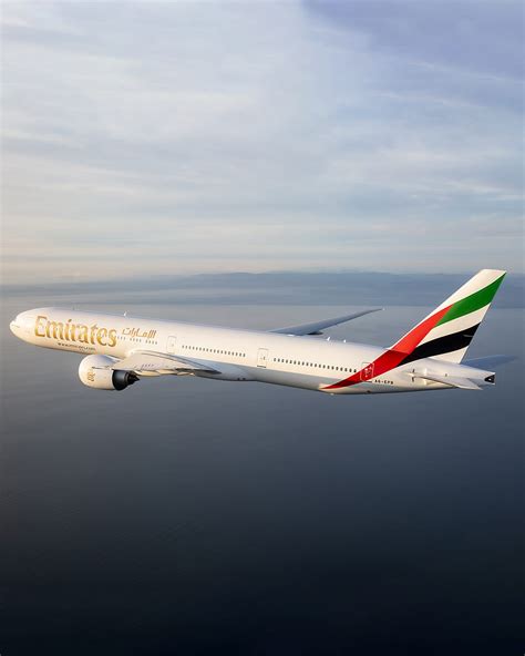Emirates Airline On Twitter Fly Emirates Logo Hd Phone Wallpaper Pxfuel