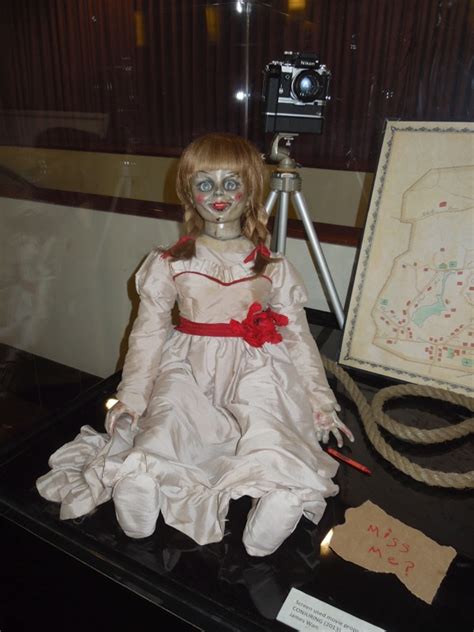 Annabelle is an allegedly haunted raggedy ann doll, housed in the occult museum of the paranormal investigators ed and lorraine warren. Hollywood Movie Costumes and Props: The Conjuring screen ...