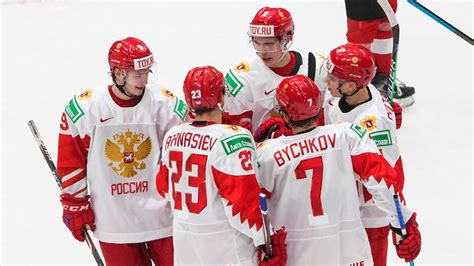 Ранее сообщалось, что восемь хоккеистов сборной россии остаются вне заявки на мировое первенство 2021 года. Молодежный Чемпионат Мира По Хоккею 2021 - Bts4wialzq S6m / Две недели минуло с контрольного ...