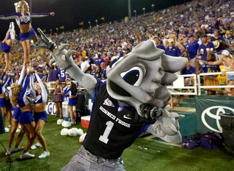 Top 25 College Football Mascots Hot Clicks Sports Illustrated