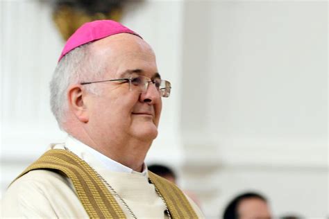 El Papa Acepta La Renuncia Del Obispo Que Quería Un Concilio Sobre El