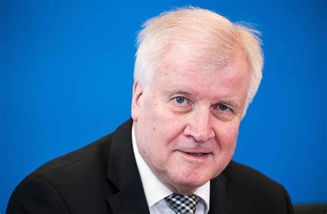 Media in category horst seehofer the following 10 files are in this category, out of 10 total. Horst Seehofer zu Ellwangen: Vorfall ein „Schlag ins ...
