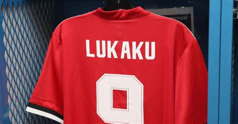 Lukaku on ibrahimovic to espn: Manchester United striker Romelu Lukaku WILL fill Zlatan ...