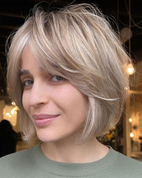 26 Feathered Bob Haircuts To Rock In 2024 The Right Hairstyles Pelo