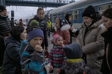 Ukrainians Fleeing The War Are Offered Jobs Across Europe The New York Times