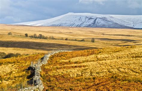 Peny Fan Brecon Beacons Photographed By Stuart Kear Brecon Beacons