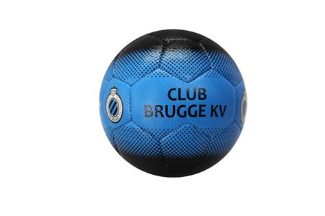 Voetbal vormt nog steeds een belangrijk deel van ons leven. Voetbal Club Brugge "Eusebio" - Megatip.be