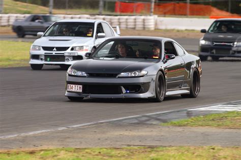 Select more than one item in a window or on the desktop, or select text in a windows logo key + shift + down arrow. Sunday Sessions:Downshift Circuit & Coffee - Speedhunters
