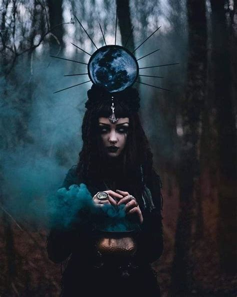 Forest Witch Dark Beauty Photography Gothic Photography Dark Beauty