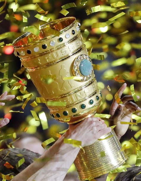 Find dfb pokal brackets, dfb pokal 2020/2021 results/fixtures. DFB-Pokal: Es geht nach Heidenheim! | SGE4EVER.de - Das ...