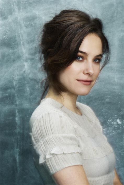  Caroline Dhavernas | Prettiest actresses, Beauty, Caroline