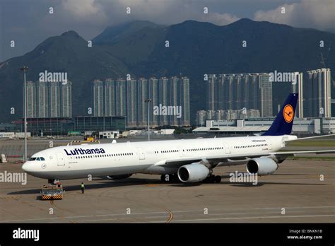 √ Airbus A340 600 Lufthansa Popular Century