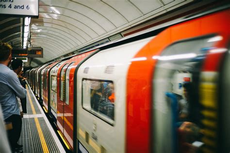 Master The Underground 10 Tips For Navigating The London Tube Travelontv