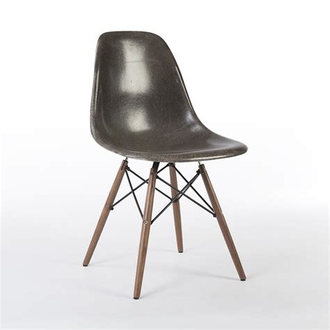 Find great deals on ebay for eames dining chairs. Elephant Grey Herman Miller Original Eames DSW Dining Side ...