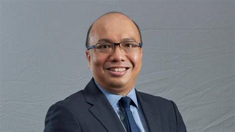 Tin tức & khuyến mãi. CIMB names Abdul Rahman Ahmad as new group CEO