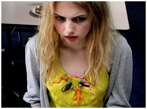Season 1 In Particular Cassie From Uk Skins I Coveted Her Wardrobe I Think Cassie Skins