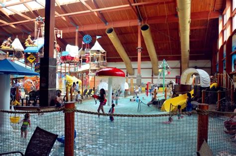 Fort Rapids Indoor Waterpark Closed Photos Reviews Water