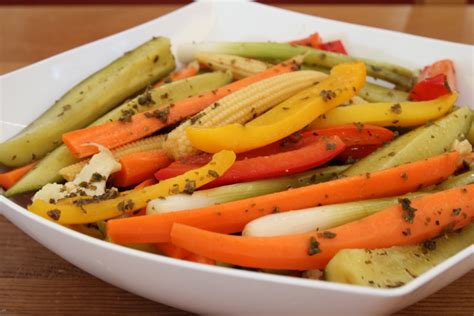 Homemade Pickled Veggies | OrnaBakes