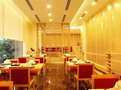 Restaurants in New Delhi - Best Restaurants in New Delhi