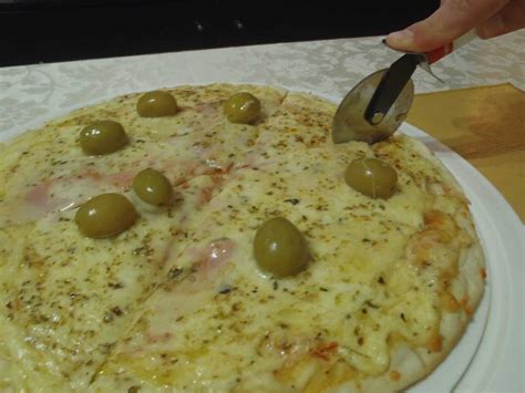 Pizza De Muzzarella Con Jamón Guia De Cocina Facil