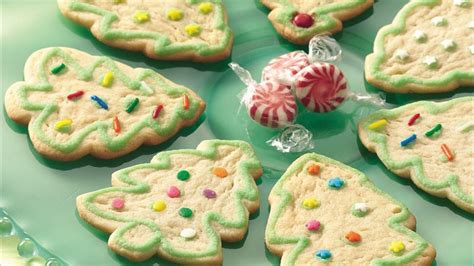 1/2 cup sugar, 2 tablespoons ground cinnamon, 2 tablespoons roasted and crushed sesame seeds, 1 tube pillsbury original biscuit dough, 4 cups crisco shortening. Pillsbury Christmas Cookies Recipes - Chewy Sugar Cookies Recipe Pillsbury Copycat Easy Sugar ...