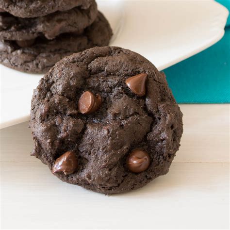 dark chocolate chocolate chip cookies pick fresh foods