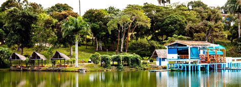 Cuba, officially the republic of cuba, is a country comprising the island of cuba, as well as isla de la juventud and several minor archipelagos. Visiter Las Terrazas , Cuba - A faire, à voir à Las ...