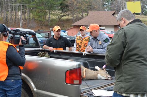 Showcasing The Dnr A Day In The Life Of Michigan Conservation Officers