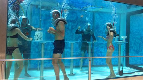 clear lounge the world s first underwater oxygen bar in cozumel mexico — steemit