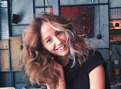 Dizi oyuncusu ali sürmeli hayatı. Ilgaz Kaya - Biyografya