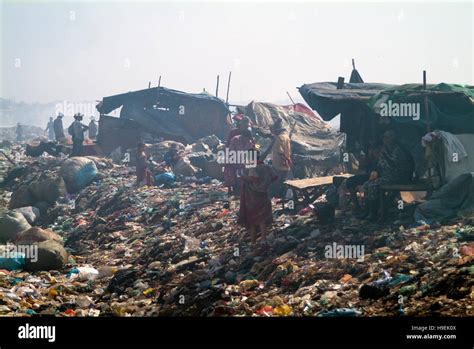 Peoples Homes In The Former Stung Meanchey Garbage Dump Nicknamed