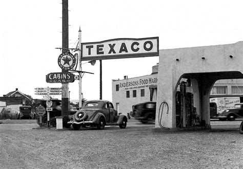 Texaco Station In Oregon Gas Station Texaco Vintage Service Station