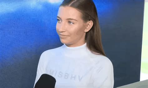 Julia wieniawa niedawno kupiła nowe mieszkanie. Wieniawa prawie nago na Sycylii! Żadna z gwiazd się tak ...