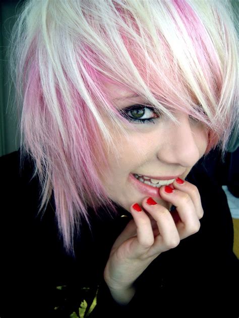 Short Hair Style Cute Pink And Blonde Short Scene Hair