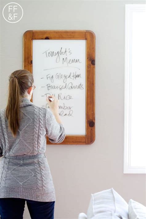 The things that float through my head at warp speeds. DIY Dry Erase Board | Bon Aippetit