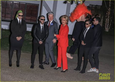 Katy Perry Dresses As Hillary Clinton For Halloween Orlando Bloom Goes