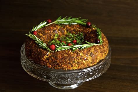 What to buy a vegan for christmas. Chestnut and Cashew Vegan Christmas Roast from Thinly Spread