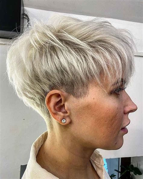 26 Very Short Pixie Haircuts For Confident Women