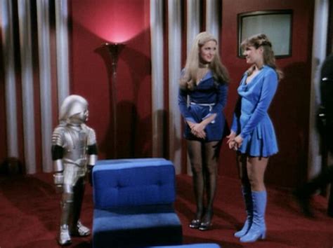 Retrospace Mini Skirt Monday Minis And Boots In Mini Skirts Buck Rogers Rogers Tv