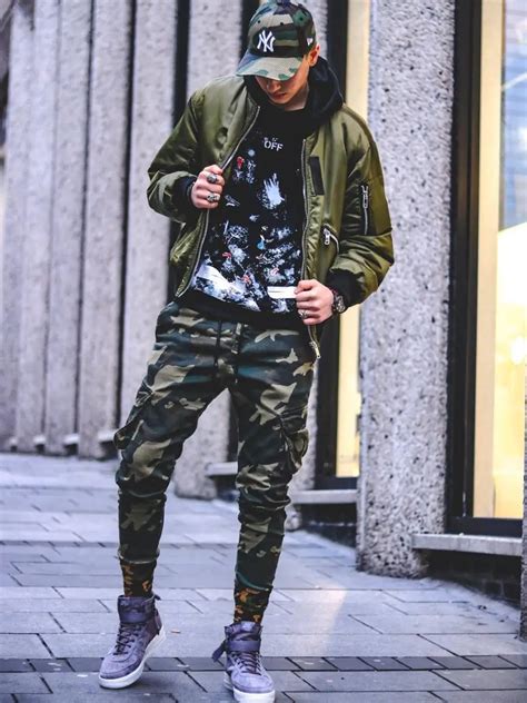 10 Stylish Ways To Wear Cargo Pants Cargo Pants Outfit Men Tiptopgents