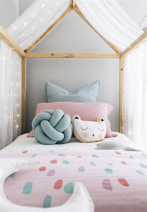 colorful kid's room | Children room girl, Kid room decor ... She diy'd the whole thing.